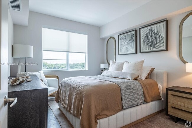 Photo - 19277 NW 27th Ave Unidad 2102