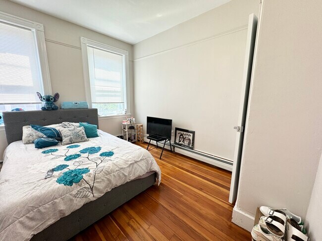 Photo - 146 Gove St Unit 3