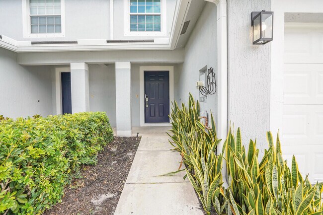 Photo - 16207 Sierra Palms Dr