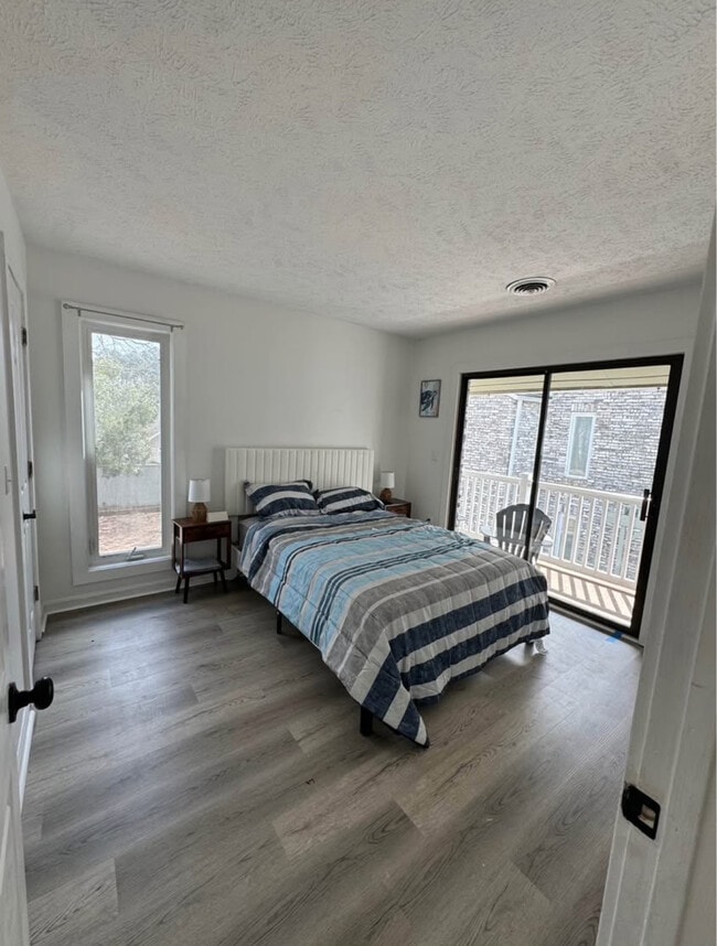 Photo - 4710 Cobblestone Dr Unidad J6