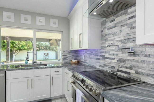 5355 E Kings Ave Unit SI ID1558616P