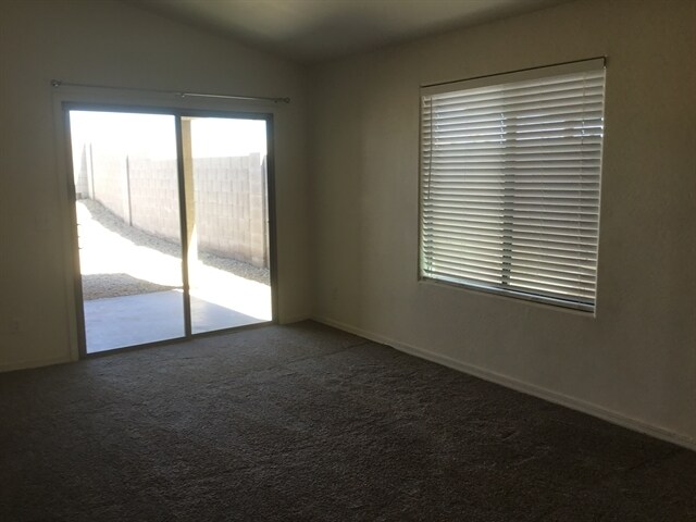 Photo - 25056 W Illini St