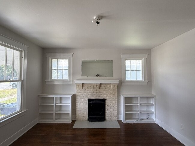 Photo - 207 E Lauderdale St