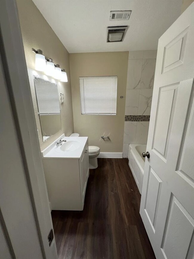 Photo - Newly renovated 3 bedroom, 2 bathroom