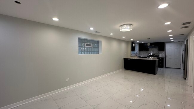 Photo - 5405 N Campbell Ave