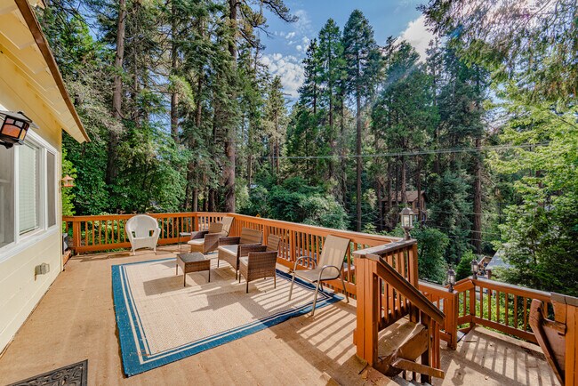 Photo - 883 Kuffel Canyon Rd