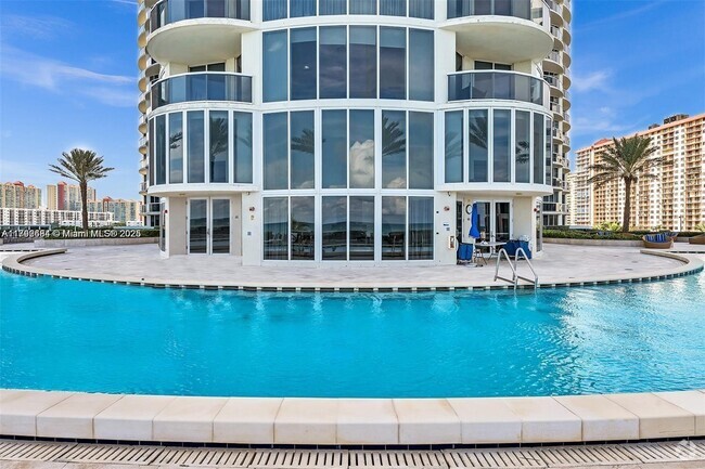 Building Photo - 17201 Collins Ave Unit 3101 Rental