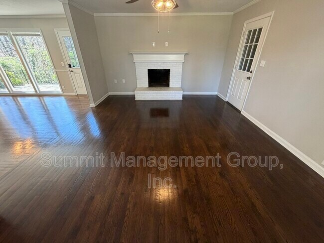 Photo - 3489 Fairview Rd