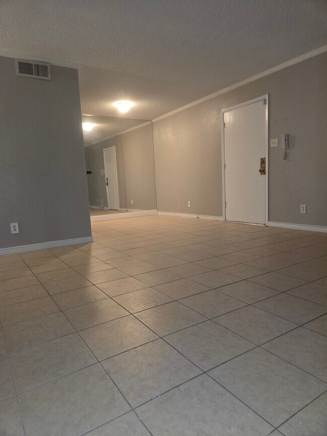 1819 Babcock Rd Unidad 405