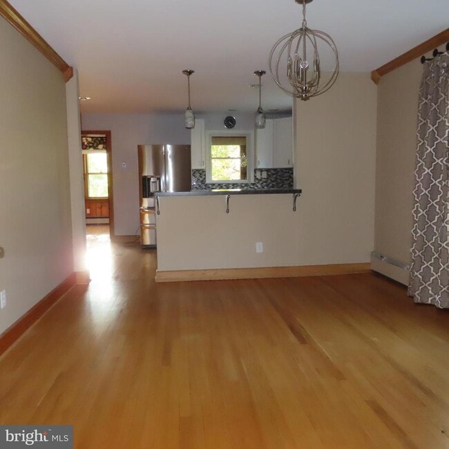 Photo - 14109 Buchanan Trail W