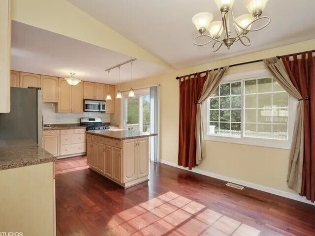 Photo - 4411 Bayside Cir