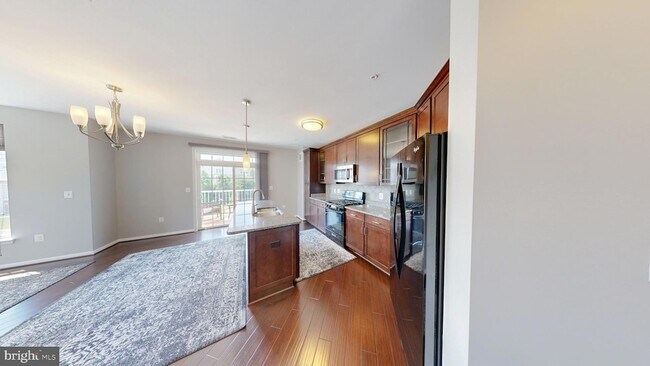 Photo - 3911 Doc Berlin Dr Unit 37
