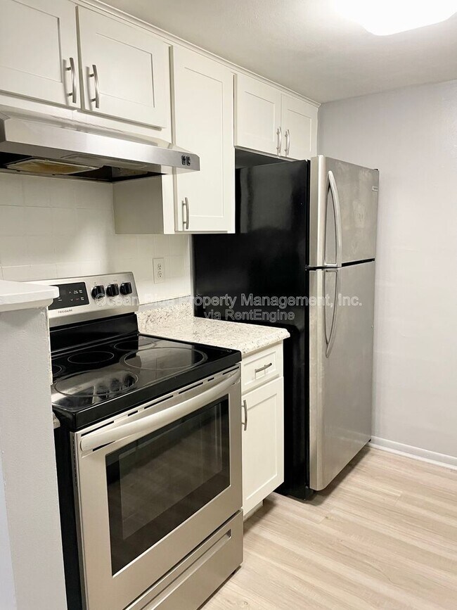 311 S Arcturas Ave Unit 3