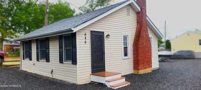 Photo - 646 Princeton Ave House
