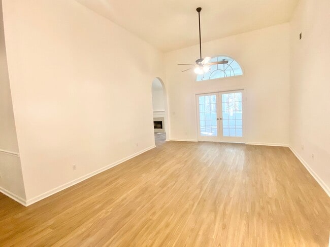 Photo - Large 5 BR Home in a cul de sac neighborhood in Pooler,Ga!