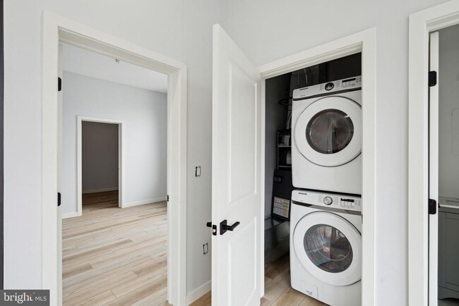 Photo - 1112 E Berks St Unidad 406