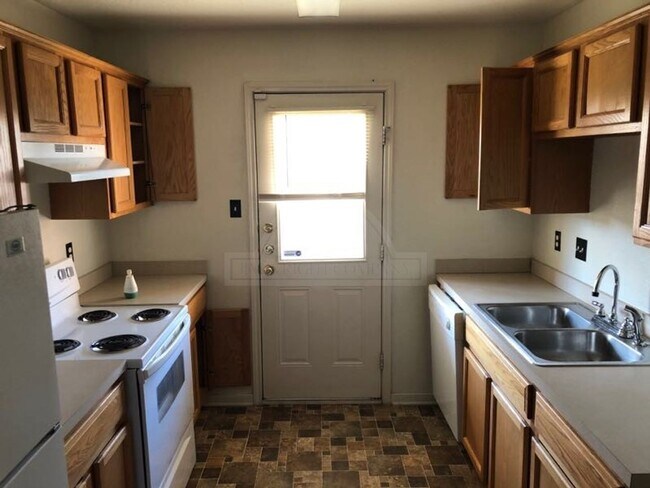 Photo - 308 Cedar Ridge Dr