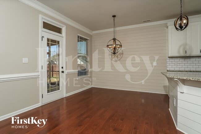 Photo - 2456 Bearded Iris Ln