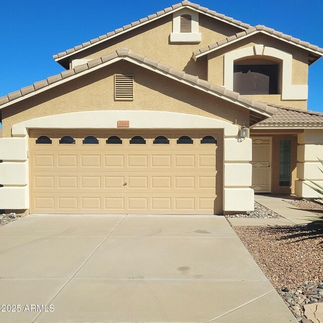 Photo - 2210 E Paraiso Dr