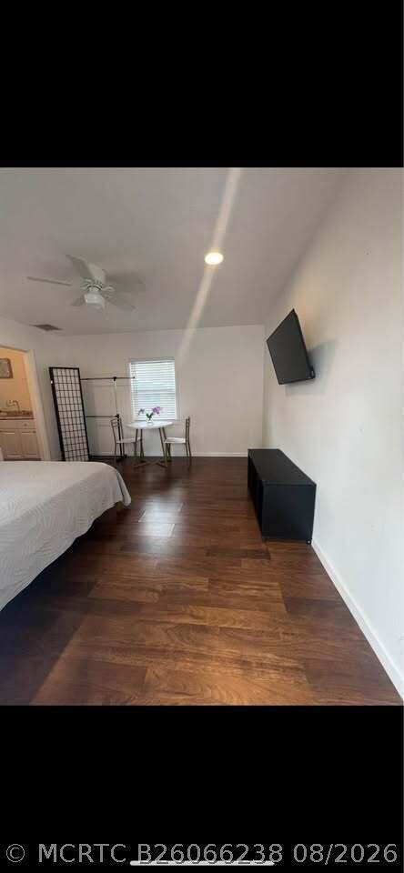 Photo - 603 N J St