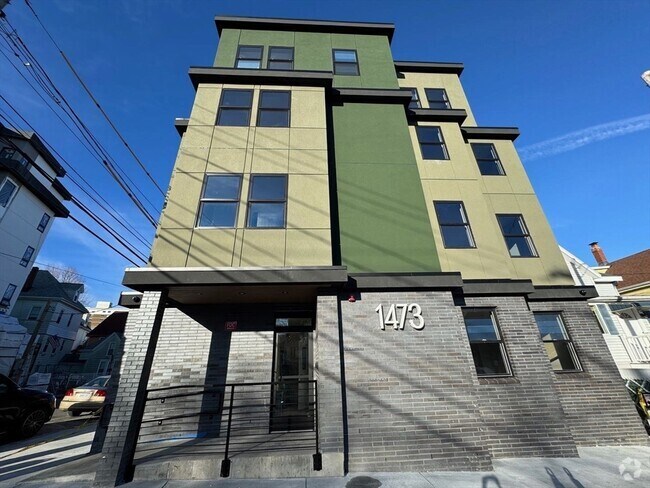 Building Photo - 1470 N Shore Rd Unit #302 Rental