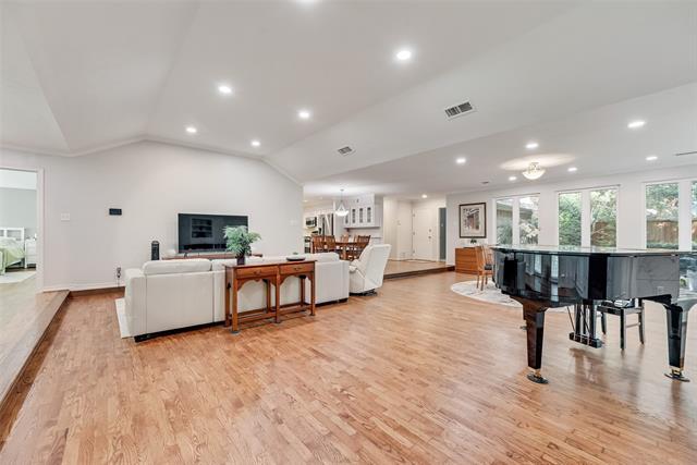 Photo - 3825 Echo Brook Ln