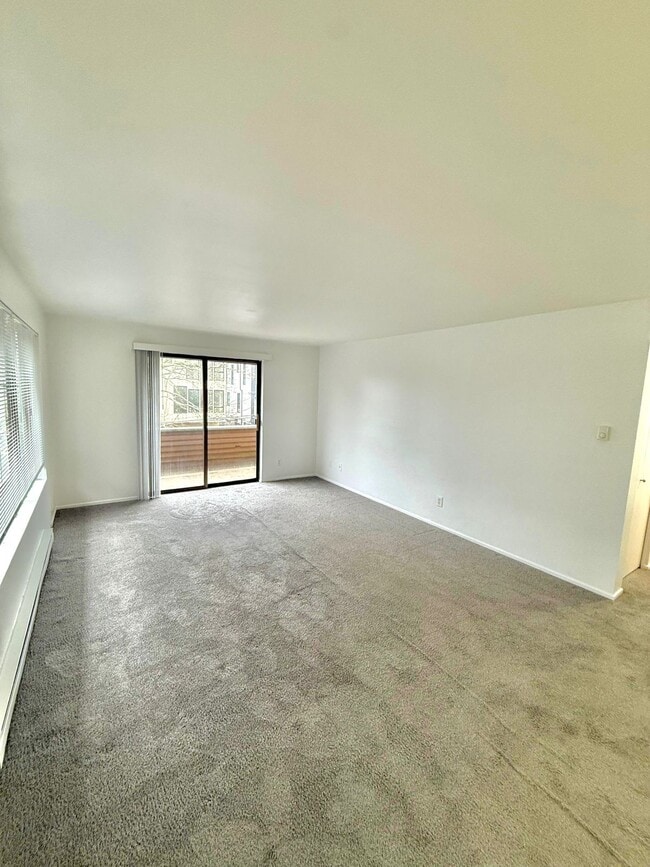 Photo - 2611 44th Ave SW Unidad 6