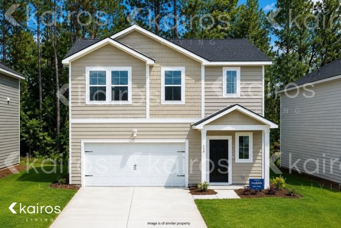 Photo - 105 Silver Maple Circle