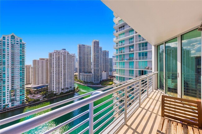 Photo - 335 S Biscayne Blvd Unit 3003