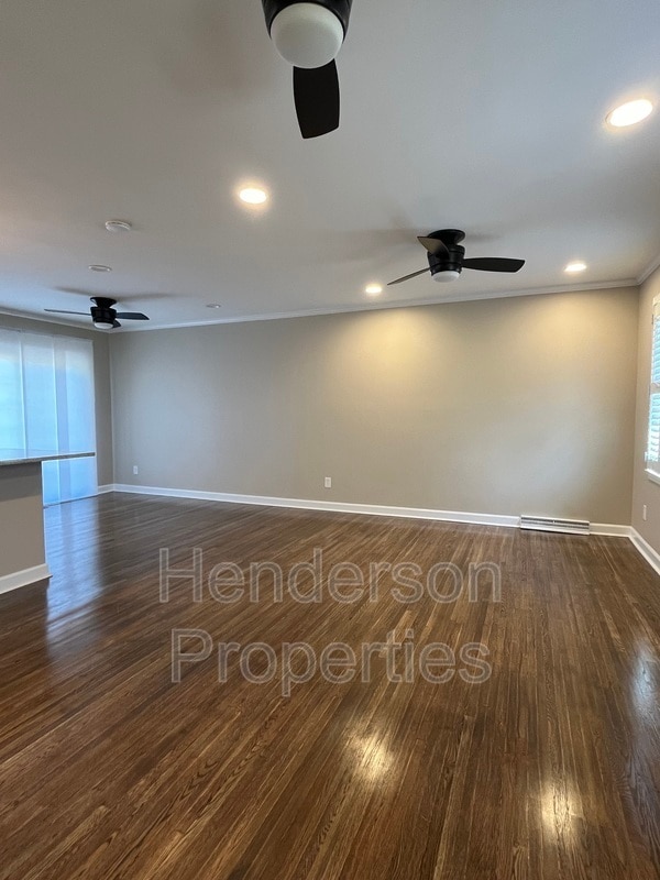 Photo - 5906 Colchester Pl