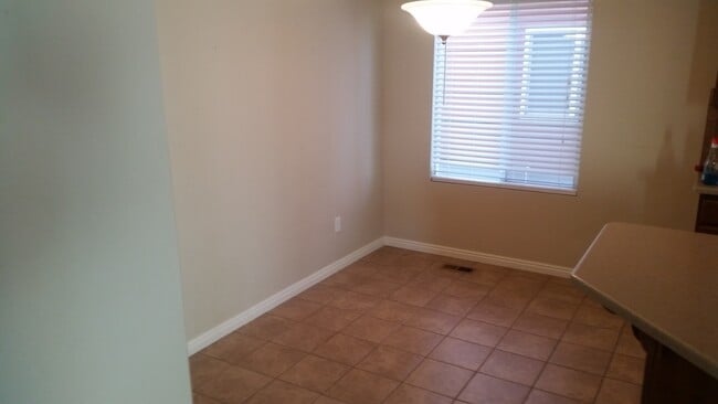 Photo - Beautiful 2011 home in West Haven for rent