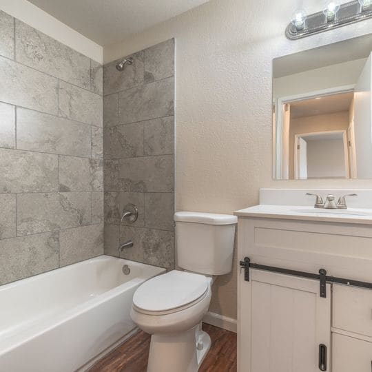 Photo - 4407 San Roberto Ave