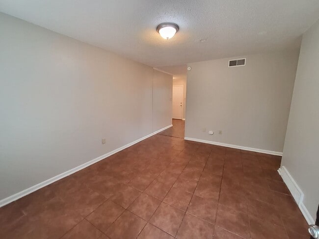 Photo - 5740 Cherokee Dr