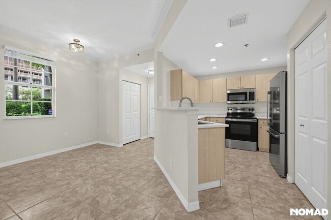 1801 N Flagler Dr