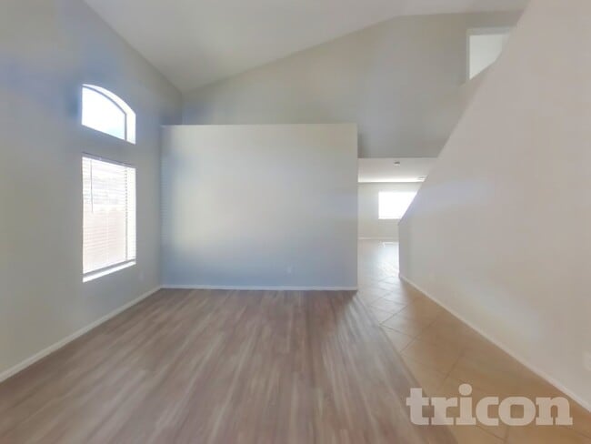 Photo - 40081 W Hayden Dr