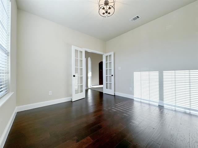 Photo - 4106 Whitetail Ln