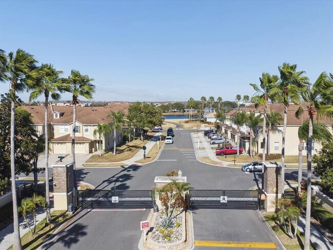 Photo - 2949 Langdon Ln S