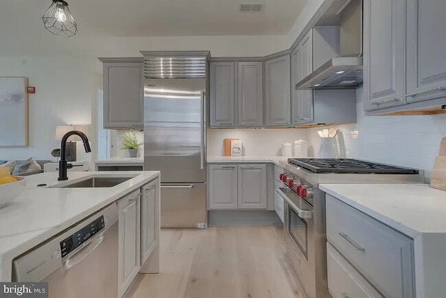 Photo - 1825 13th St NW