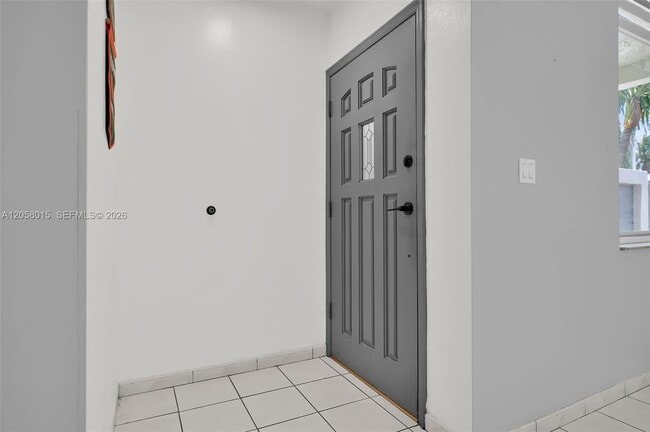 Photo - 9177 Fontainebleau Blvd