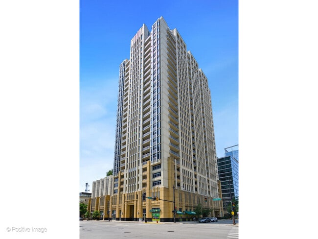 Building Photo - 1400 S Michigan Ave Unit 2708