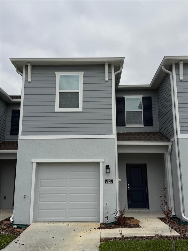 Building Photo - 2823 Maloof Dr