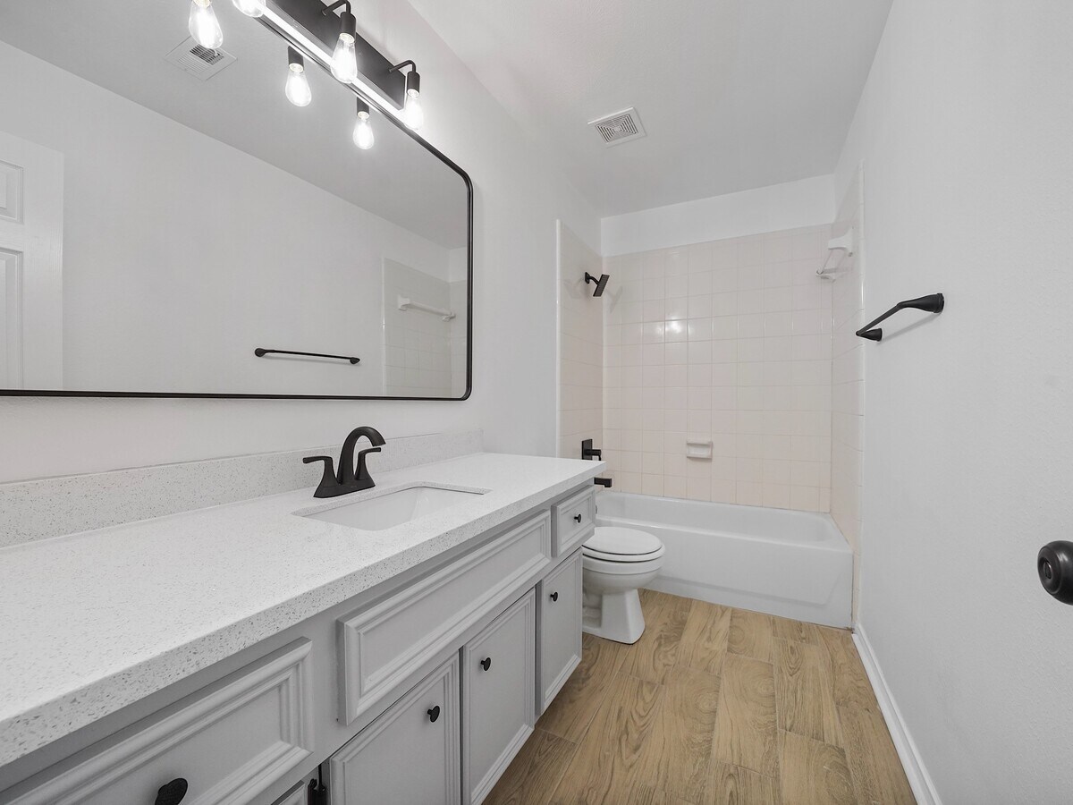 Photo - 14206 Windy Ridge Ln