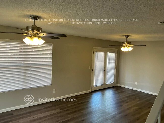 Photo - 630 E Jensen St