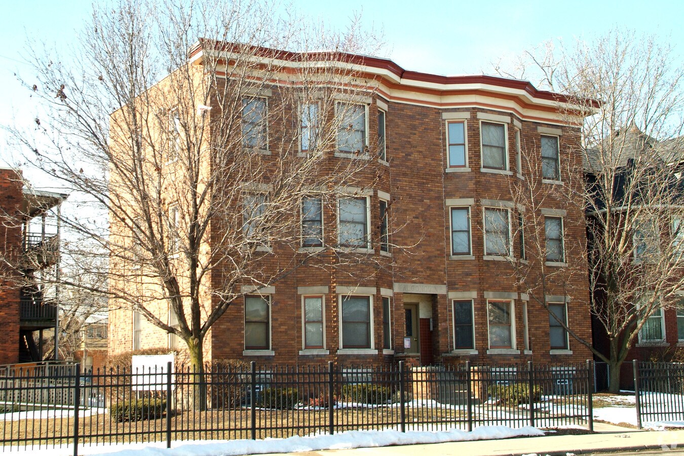 Algonquin Apartments - Algonquin Apartments
