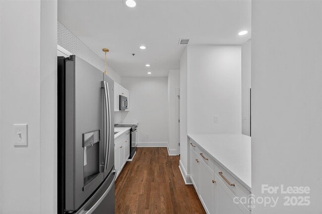 Photo - 310 Arlington Ave Unidad 221