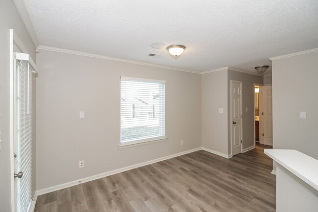 Photo - 1031 Jessa Cove