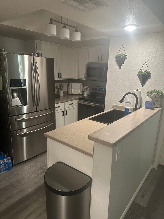 Photo - 1720 E Thunderbird Rd Unit 1083