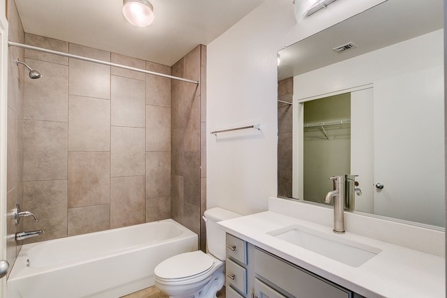 Interurban Building apartments — community photo