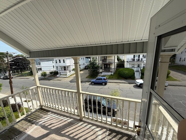 Photo - 158 Grove St Unit 2