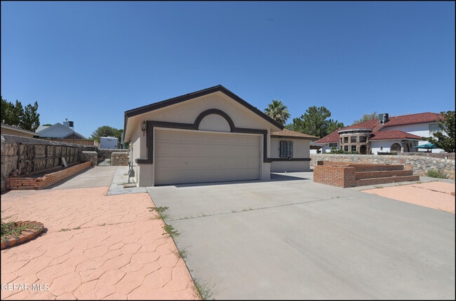 Photo - 129 Torrey Pines Dr